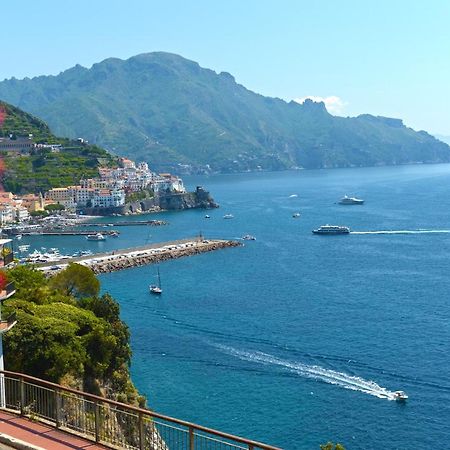 Villa Rosinella Амалфи Екстериор снимка