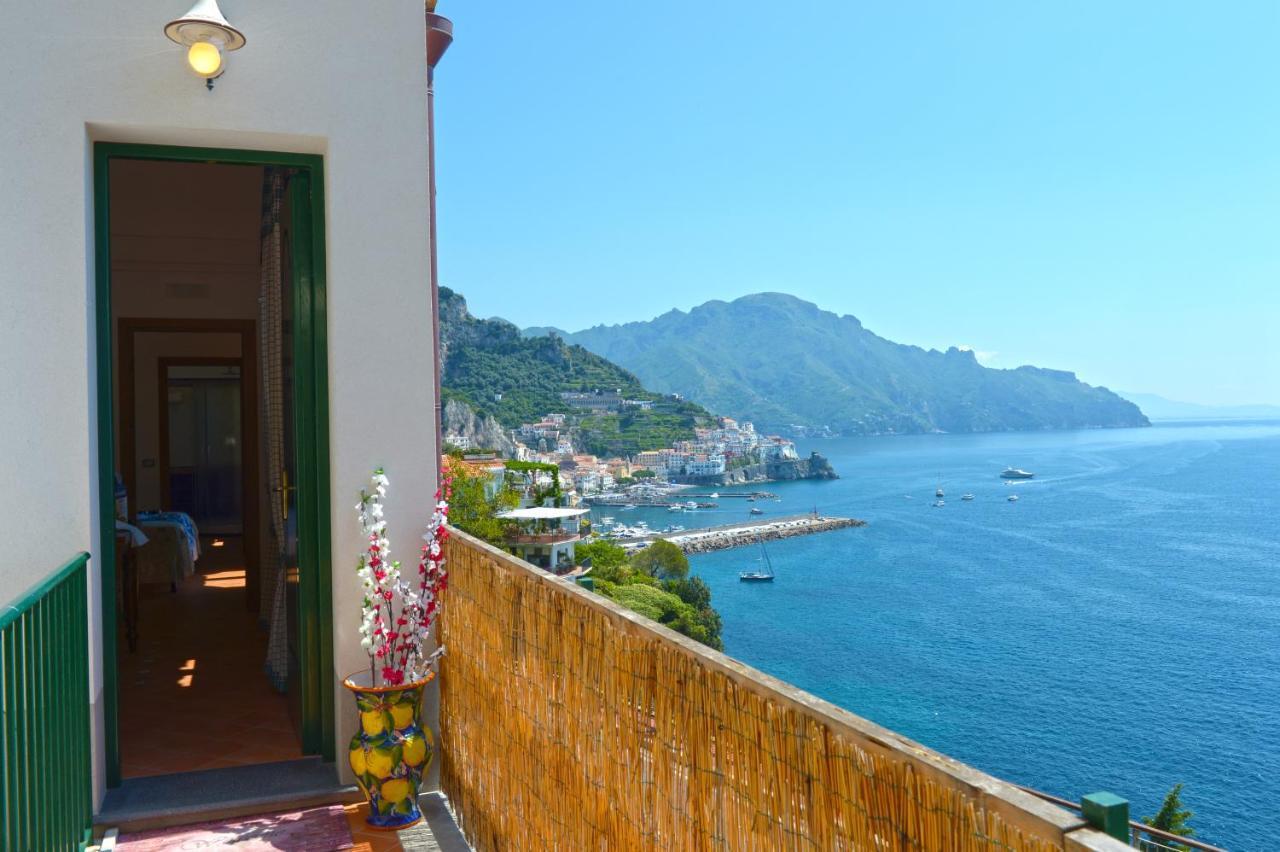 Villa Rosinella Амалфи Екстериор снимка